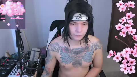 Snapshot of adam_rocket chatting on 05.03.26 Adam online show from 05.03.26