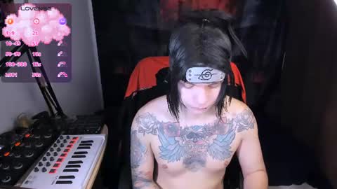 Snapshot of adam_rocket chatting on 07.12.26 Adam online show from 07.12.26