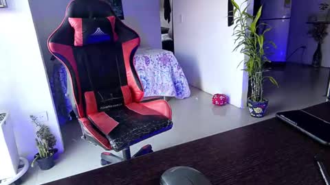 Adam Valencia online show from 01.07.26