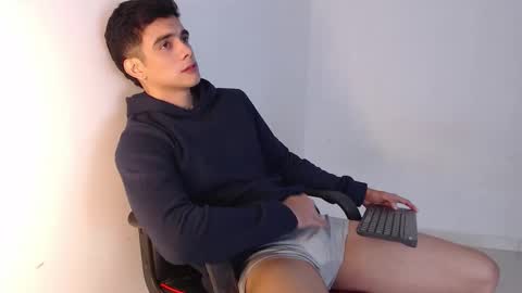 Hello guys excuse my absence I will be absent for several days for health reasons I hope you understand thank you very much. online show from 10.07.25