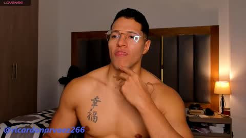 adambrocs1 online show from 01.22.25