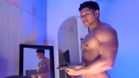 adambrocs1 online show from 10.22.25