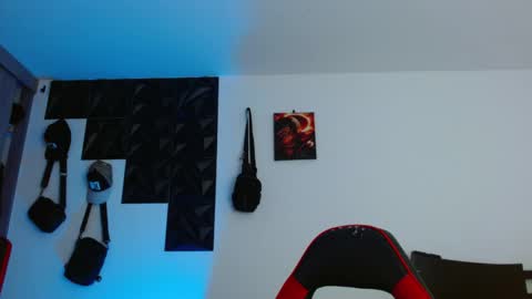 Snapshot of adamkeith_1 chatting on 11.04.25 ADAM online show from 11.04.25