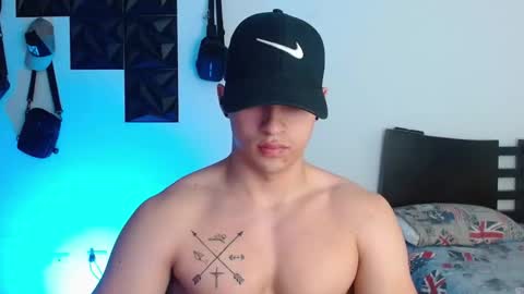 Snapshot of adamkeith_1 chatting on 11.08.25 ADAM online show from 11.08.25