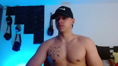 Snapshot of adamkeith_1 chatting on 11.12.25 ADAM online show from 11.12.25