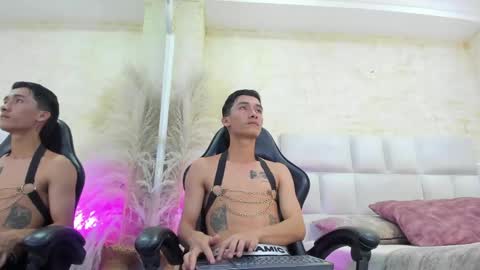 Snapshot of adammercury_ chatting on 06.03.26 ADAM online show from 06.03.26