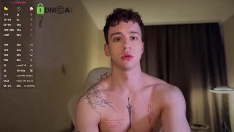 Hi Im Adam Glad to see u here 3 And its my first day online show from 10.15.25