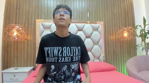 Adams Bobby online show from 01.17.26