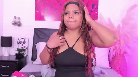 Cloe Adams  online show from 02.05.26