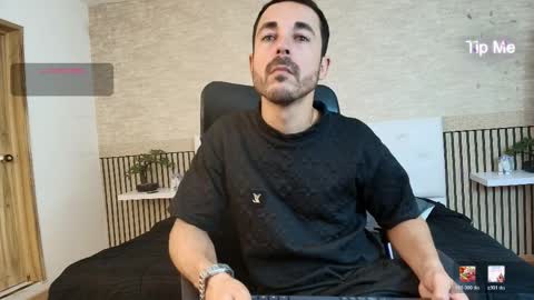 Im Adams Sanz online show from 04.11.26