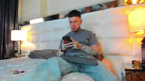 Snapshot of adamtatts chatting on 10.05.25 Adam online show from 10.05.25