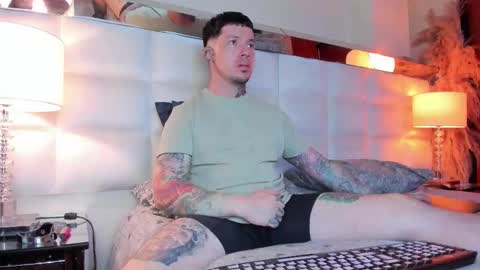 Snapshot of adamtatts chatting on 11.01.25 Adam online show from 11.01.25