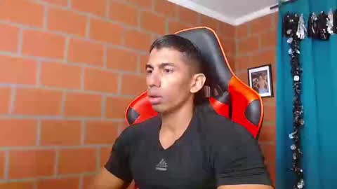 Adan Sin online show from 12.06.24