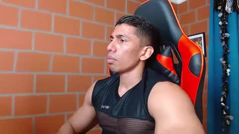 Adan Sin online show from 12.18.24