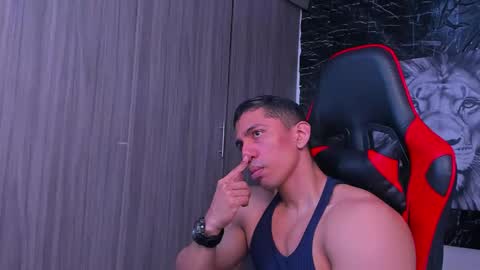 Adan Sin online show from 09.12.25