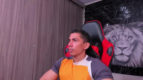 Adan Sin online show from 10.09.25