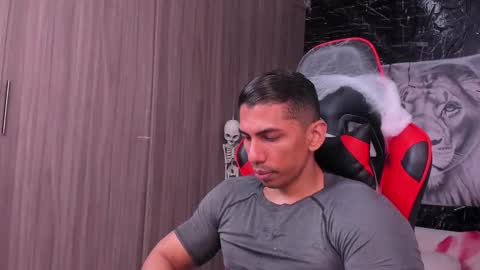 Adan Sin online show from 10.18.25