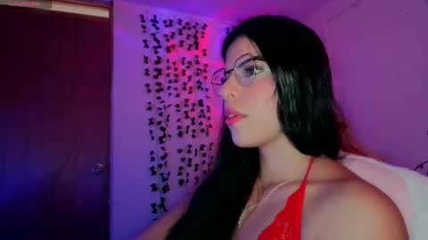 Snapshot of adararose1 chatting on 10.09.25 Adara online show from 10.09.25