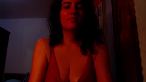 amy        online show from 11.06.25