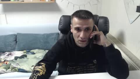 Snapshot of addictedgammer chatting on 12.24.24 addictedgammer online show from 12.24.24