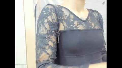 Snapshot of addiflower chatting on 10.26.25 addi online show from 10.26.25