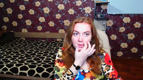 Snapshot of adel_redhead_ chatting on 12.04.24 Adel online show from 12.04.24