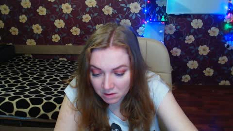 Snapshot of adel_redhead_ chatting on 01.22.25 Adel online show from 01.22.25