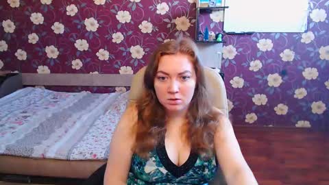 Snapshot of adel_redhead_ chatting on 02.10.25 Adel online show from 02.10.25
