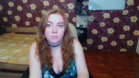 Snapshot of adel_redhead_ chatting on 03.12.25 Adel online show from 03.12.25