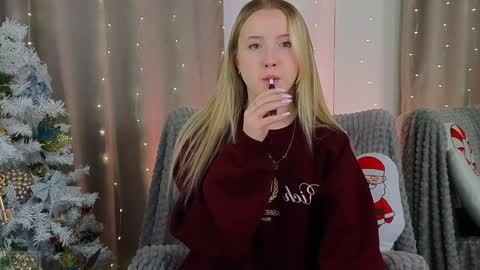 Adele online show from 12.12.24