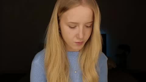 Snapshot of adele_armas chatting on 05.12.26 Adele online show from 05.12.26