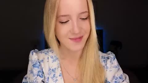 Snapshot of adele_armas chatting on 07.15.26 Adele online show from 07.15.26