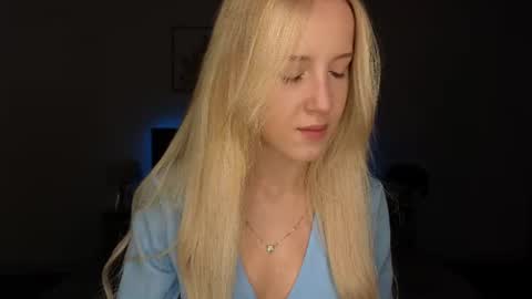 Snapshot of adele_armas chatting on 07.26.26 Adele online show from 07.26.26