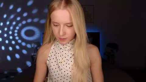 Snapshot of adele_armas chatting on 07.30.26 Adele online show from 07.30.26