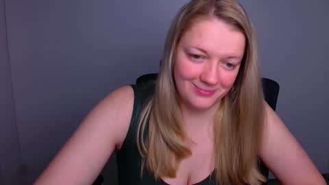 Adele online show from 12.18.25