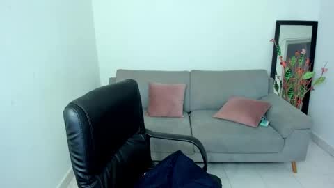 Carolina online show from 11.26.25