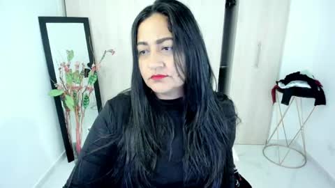 Carolina online show from 05.12.26