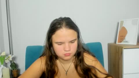 adelecruzz online show from 10.21.25