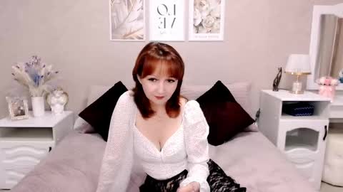 AdeleMoran online show from 09.17.25