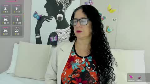 Adele Smithh online show from 10.07.25