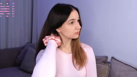 Snapshot of adelexx_zll chatting on 02.01.26 adelexx_zll online show from 02.01.26