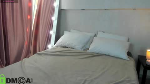 Snapshot of adelina_bliss chatting on 04.27.26 Adelina bliss online show from 04.27.26
