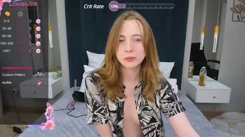 Snapshot of adelina_cowell chatting on 02.02.25 Adelina online show from 02.02.25