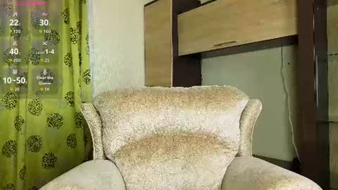 Snapshot of adelina_cowell chatting on 07.17.26 Adelina online show from 07.17.26