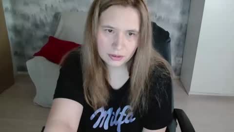 adelinalawson online show from 04.19.26