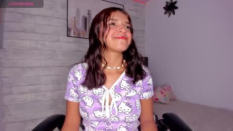 Adeline online show from 02.08.25