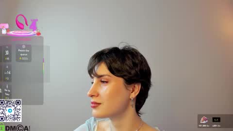Adeline Perle online show from 09.19.25