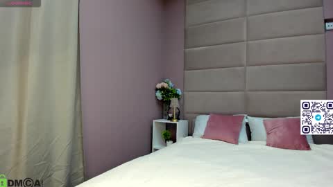 Adeline Perle online show from 10.07.25