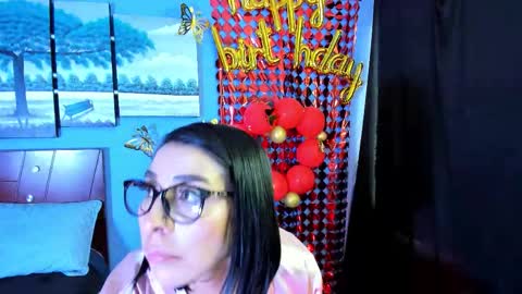Adelle online show from 09.16.25