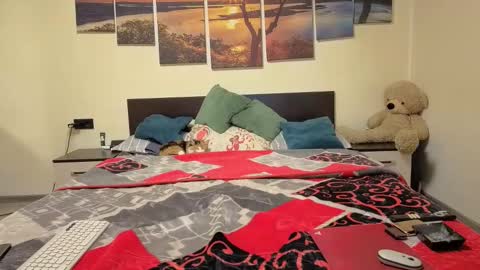 Adellineee online show from 02.26.26